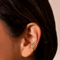 Orecchino Ear Cuff grande con zirconi
