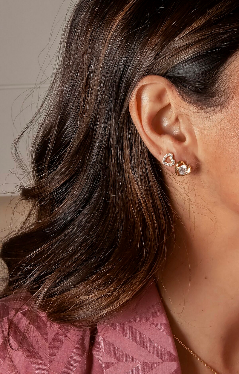Heart Stud Earrings with Central Stone Set